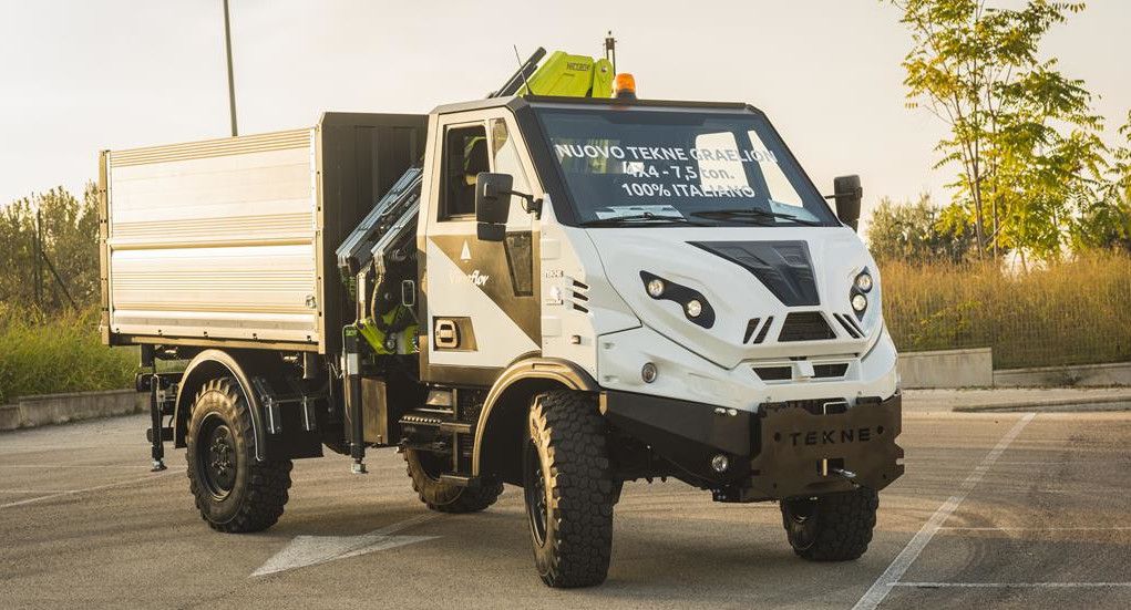 Кран коммунальных служб